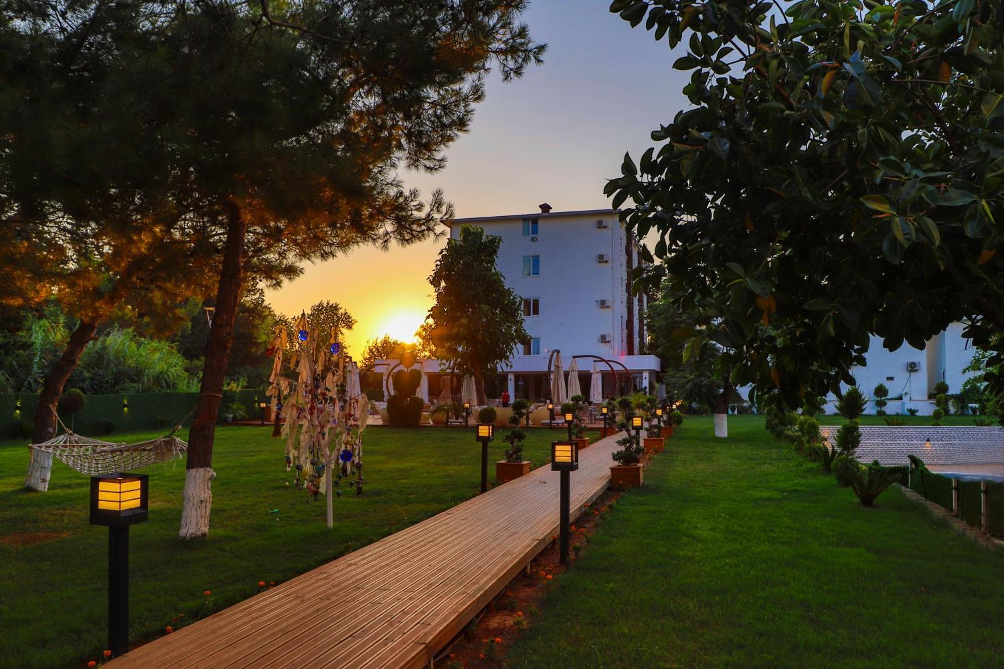 אנטליה Lara Garden Hotel מראה חיצוני תמונה