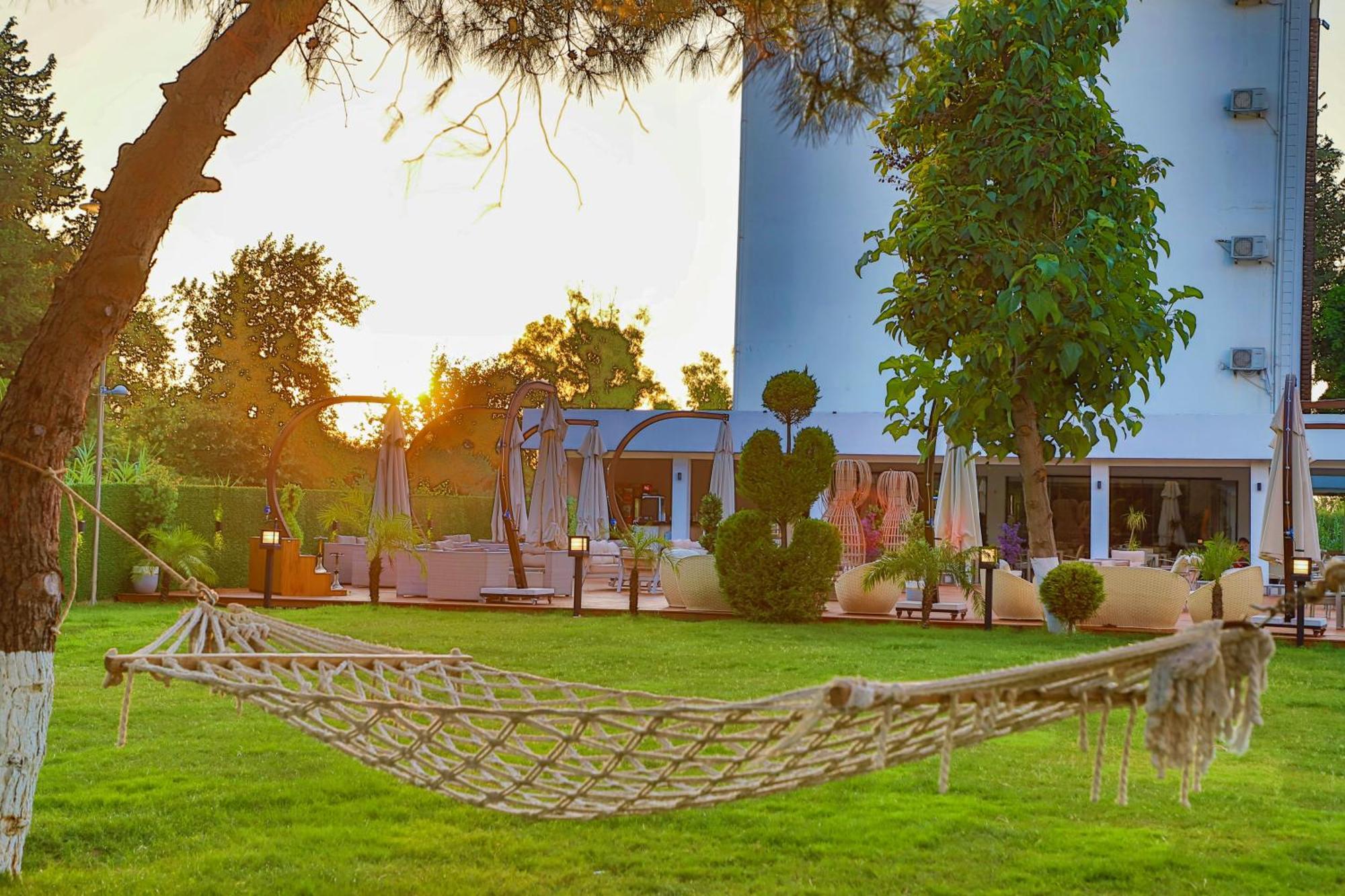 אנטליה Lara Garden Hotel מראה חיצוני תמונה